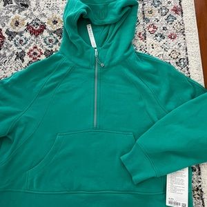 Scuba 1/2 Zip NWT